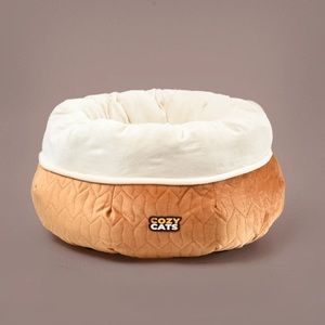 NEW, NEVER USED Bootie Cozy Cats Bed